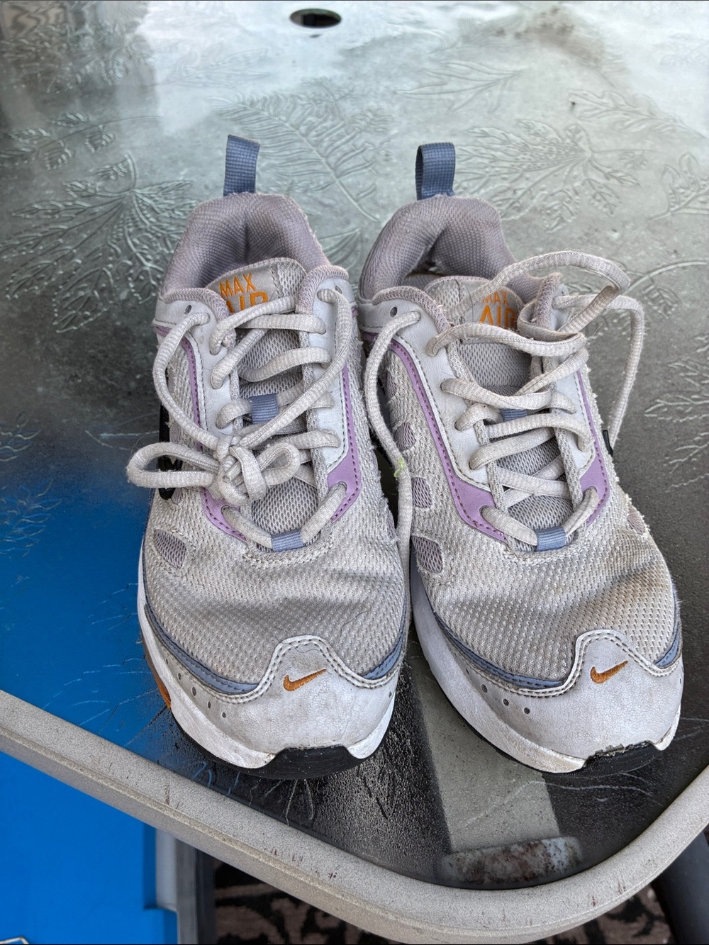 Nike Light Gray & Lavender Low-Top Sneakers with Orange Swoosh